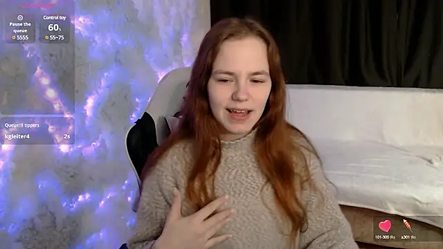 Snapshot of Fox_Lisa chatting on March 2025 09:00:01 AM Fox Lisa online show from March 2025 09:00:01 AM