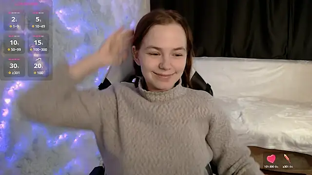 Snapshot of Fox_Lisa chatting on March 2025 01:40:01 PM Fox Lisa online show from March 2025 01:40:01 PM