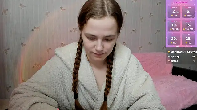 Snapshot of Fox_Lisa chatting on March 2025 01:51:01 PM Fox Lisa online show from March 2025 01:51:01 PM