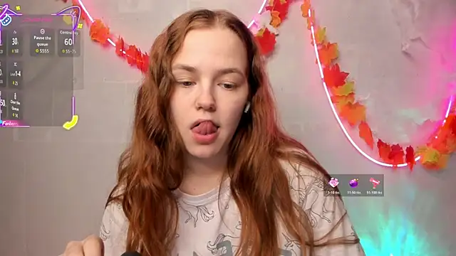 Snapshot of Fox_Lisa chatting on October 2025 08:20:01 PM Fox Lisa online show from October 2025 08:20:01 PM