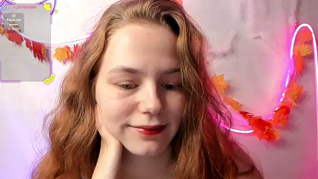 Snapshot of Fox_Lisa chatting on November 2025 09:59:02 PM Fox Lisa online show from November 2025 09:59:02 PM