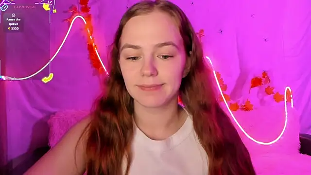 Snapshot of Fox_Lisa chatting on November 2025 10:10:02 PM Fox Lisa online show from November 2025 10:10:02 PM