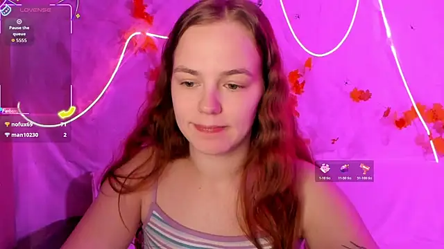 Snapshot of Fox_Lisa chatting on November 2025 10:59:02 PM Fox Lisa online show from November 2025 10:59:02 PM