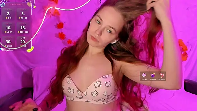 Snapshot of Fox_Lisa chatting on November 2025 08:53:02 PM Fox Lisa online show from November 2025 08:53:02 PM