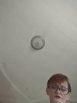 ivylee31 online show from July 2026 08:00:01 PM