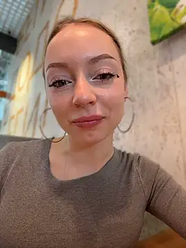 Snapshot of melissa_grr chatting on April 2026 01:20:01 PM melissa grr online show from April 2026 01:20:01 PM