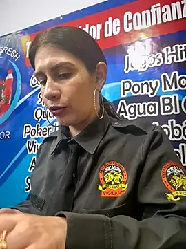 Snapshot of Alysson-- chatting on November 2025 02:41:01 PM Alysson-- online show from November 2025 02:41:01 PM