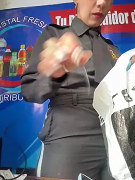 Snapshot of Alysson-- chatting on November 2025 01:44:02 PM Alysson-- online show from November 2025 01:44:02 PM