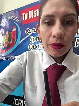 Snapshot of Alysson-- chatting on November 2025 03:14:02 PM Alysson-- online show from November 2025 03:14:02 PM