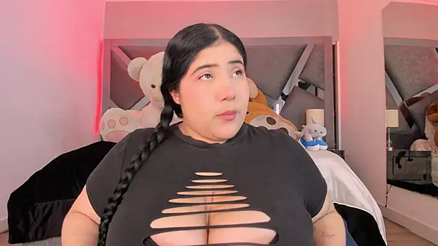 AmberiniHoffman online show from October 2025 11:53:02 AM