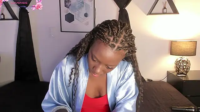 Khenta Michells online show from February 2026 10:58:02 AM