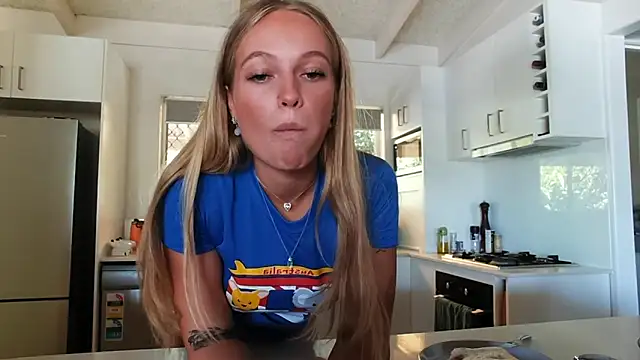 Snapshot of lexifeverr chatting on January 2025 04:09:02 AM lexifeverr online show from January 2025 04:09:02 AM