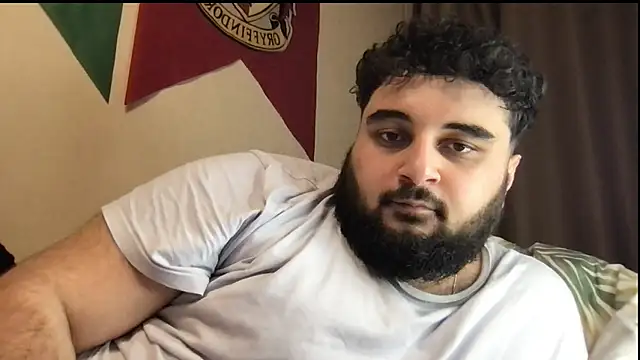 Snapshot of teddy_alan chatting on November 2025 06:09:02 PM teddy alan online show from November 2025 06:09:02 PM