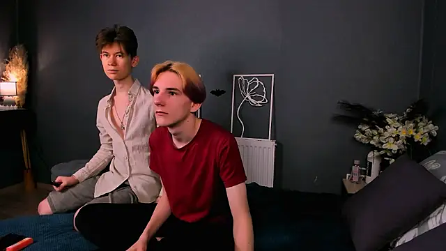 AndrewwCarter2 online show from February 2026 07:32:02 PM