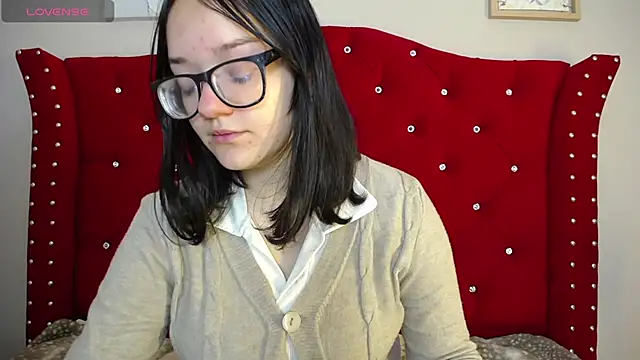 Snapshot of charlotte1-ls chatting on January 2025 09:30:02 PM charlotte1-ls online show from January 2025 09:30:02 PM