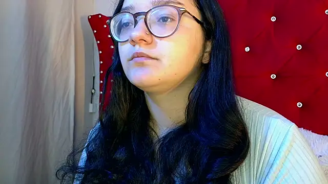 Snapshot of charlotte1-ls chatting on December 2025 09:53:01 PM charlotte1-ls online show from December 2025 09:53:01 PM