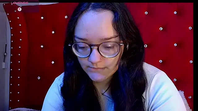 Snapshot of charlotte1-ls chatting on December 2025 10:03:01 PM charlotte1-ls online show from December 2025 10:03:01 PM