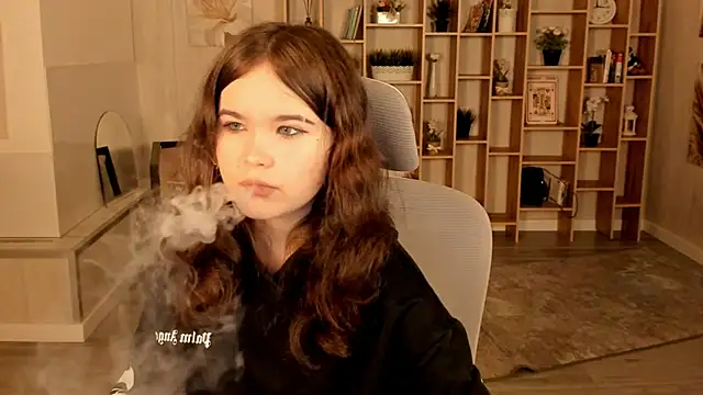 Elainebeness online show from September 2025 07:37:02 PM