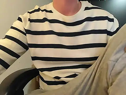 jayb0y61 online show from November 2025 01:27:02 AM