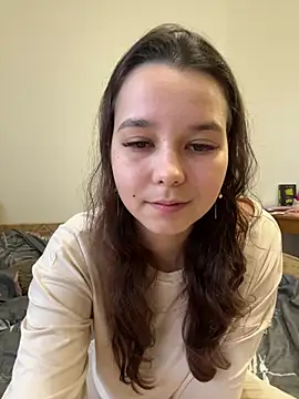 Snapshot of PoppyRobinson chatting on December 2024 11:22:02 AM PoppyRobinson online show from December 2024 11:22:02 AM