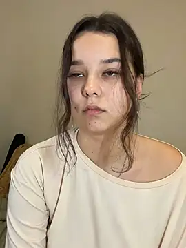 Snapshot of PoppyRobinson chatting on December 2024 08:22:02 AM PoppyRobinson online show from December 2024 08:22:02 AM