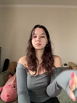 Snapshot of PoppyRobinson chatting on January 2025 08:17:01 AM PoppyRobinson online show from January 2025 08:17:01 AM