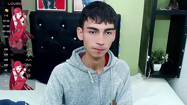 Snapshot of ttimy_x_boy chatting on February 2025 07:56:01 PM ttimy x boy online show from February 2025 07:56:01 PM