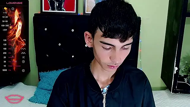 ttimy x boy online show from February 2025 10:31:01 PM