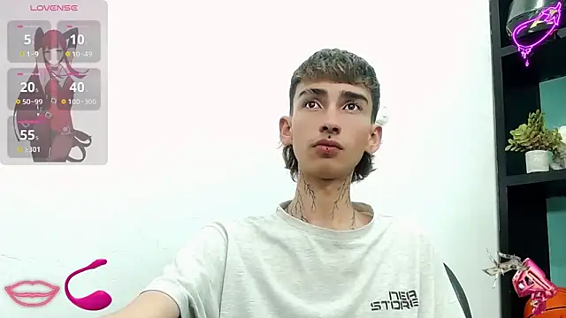 Snapshot of ttimy_x_boy chatting on September 2025 04:07:01 PM ttimy x boy online show from September 2025 04:07:01 PM