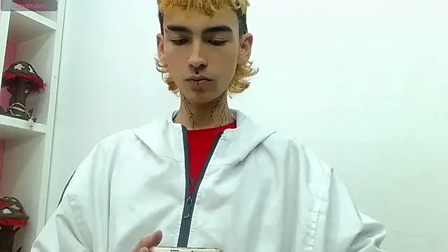 ttimy x boy online show from March 2026 07:40:02 PM