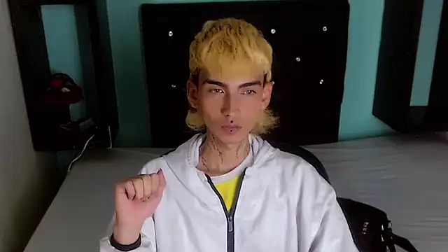 ttimy x boy online show from April 2026 09:39:33 PM