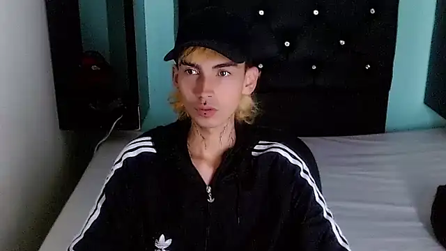 ttimy x boy online show from April 2026 07:50:02 PM