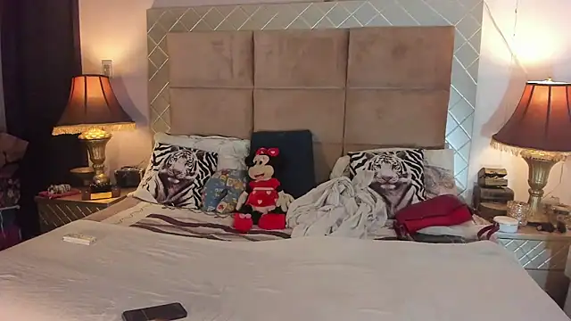 amazing dolltsx online show from March 2026 01:52:02 AM