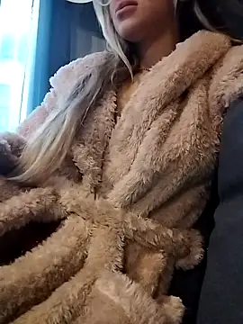 Snapshot of fofinhaa12 chatting on November 2025 02:20:01 PM fofinhaa12 online show from November 2025 02:20:01 PM