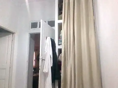 roland alex1 online show from January 2026 03:16:02 PM