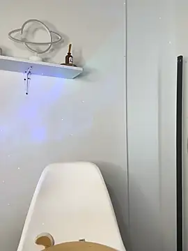 kristynmassey online show from February 2026 08:51:01 PM