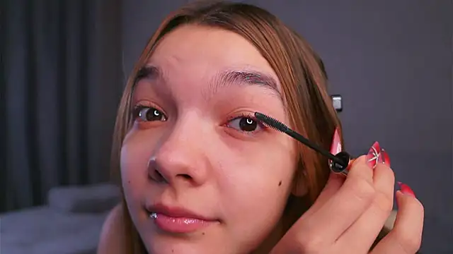 Snapshot of VeronaAppleberry chatting on February 2025 01:05:01 AM VeronaAppleberry online show from February 2025 01:05:01 AM