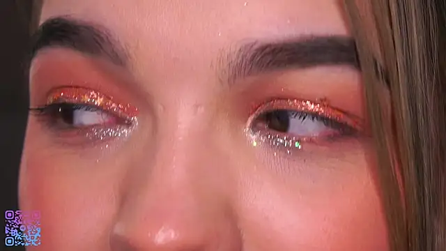 Snapshot of VeronaAppleberry chatting on March 2025 04:17:02 AM VeronaAppleberry online show from March 2025 04:17:02 AM