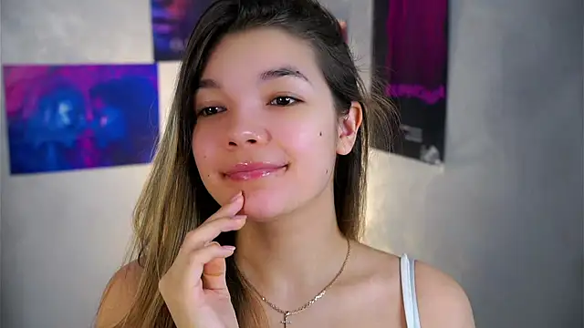 VeronaAppleberry online show from February 2026 01:12:01 AM