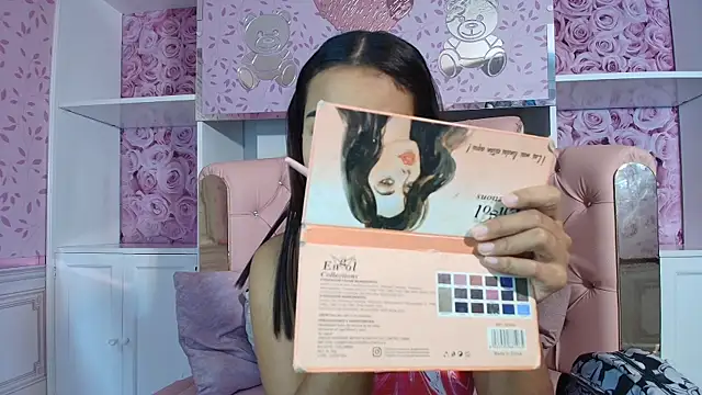 Snapshot of sheyla_sweet18 chatting on March 2025 12:59:02 PM sheyla sweet18 online show from March 2025 12:59:02 PM