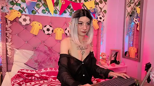 lauren evans96 online show from July 2026 04:08:02 AM
