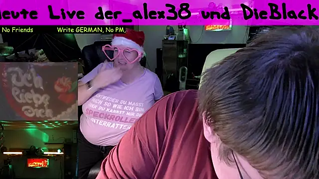 Snapshot of der_alex38 chatting on December 2024 08:54:01 PM der alex38 online show from December 2024 08:54:01 PM