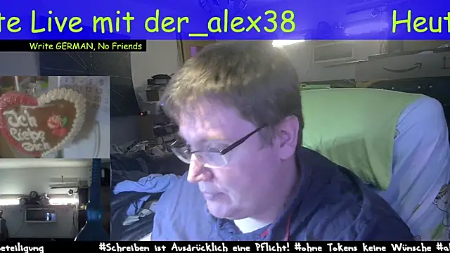 Snapshot of der_alex38 chatting on March 2025 07:15:01 PM der alex38 online show from March 2025 07:15:01 PM
