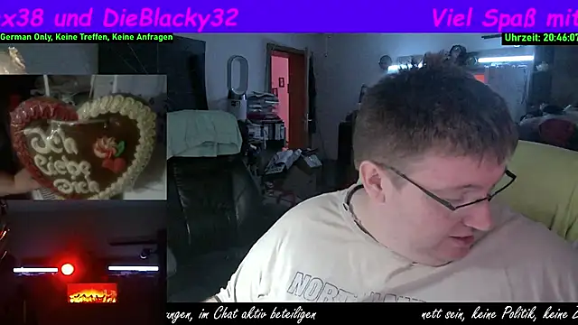 Snapshot of der_alex38 chatting on September 2025 06:46:02 PM der alex38 online show from September 2025 06:46:02 PM