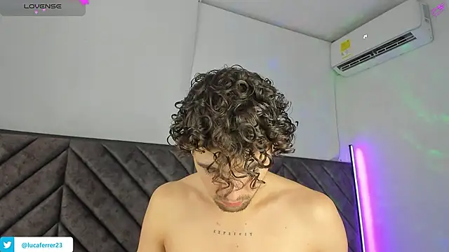 Luca ferrer  online show from February 2026 02:49:02 AM