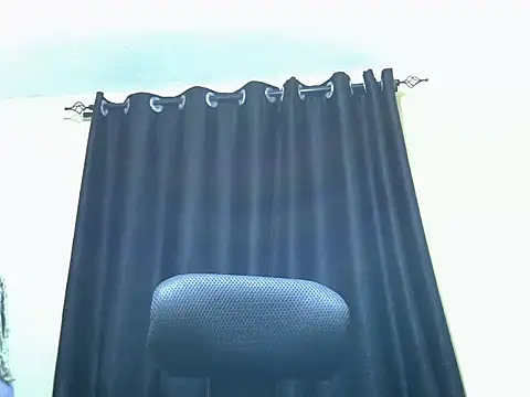 Horny-slut  online show from November 2025 05:33:02 PM