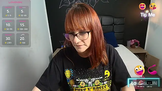 NatashaMason  online show from October 2025 03:10:02 AM