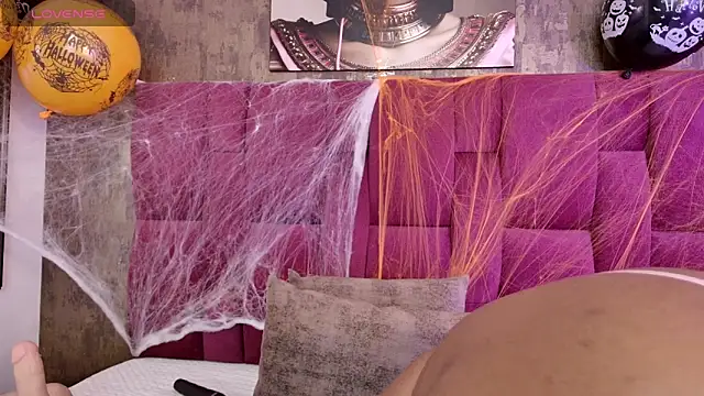 Snapshot of nicole__parker1 chatting on October 2025 07:04:02 PM nicole parker1 online show from October 2025 07:04:02 PM