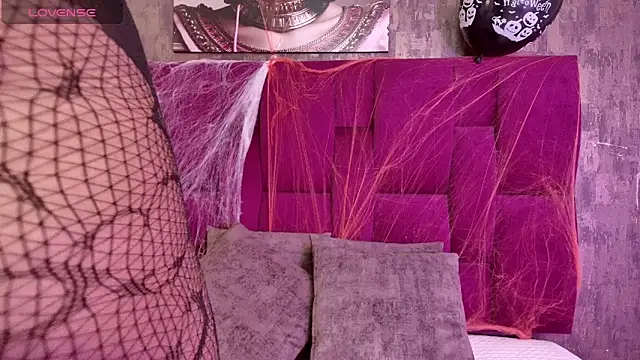 Snapshot of nicole__parker1 chatting on November 2025 07:05:02 PM nicole parker1 online show from November 2025 07:05:02 PM