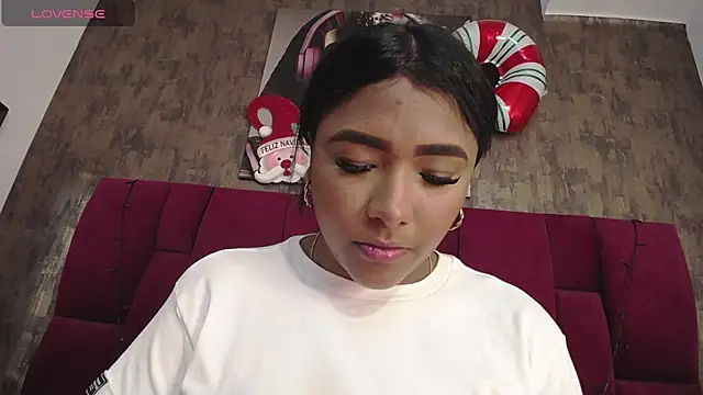 Snapshot of nicole__parker1 chatting on January 2026 07:05:02 PM nicole parker1 online show from January 2026 07:05:02 PM